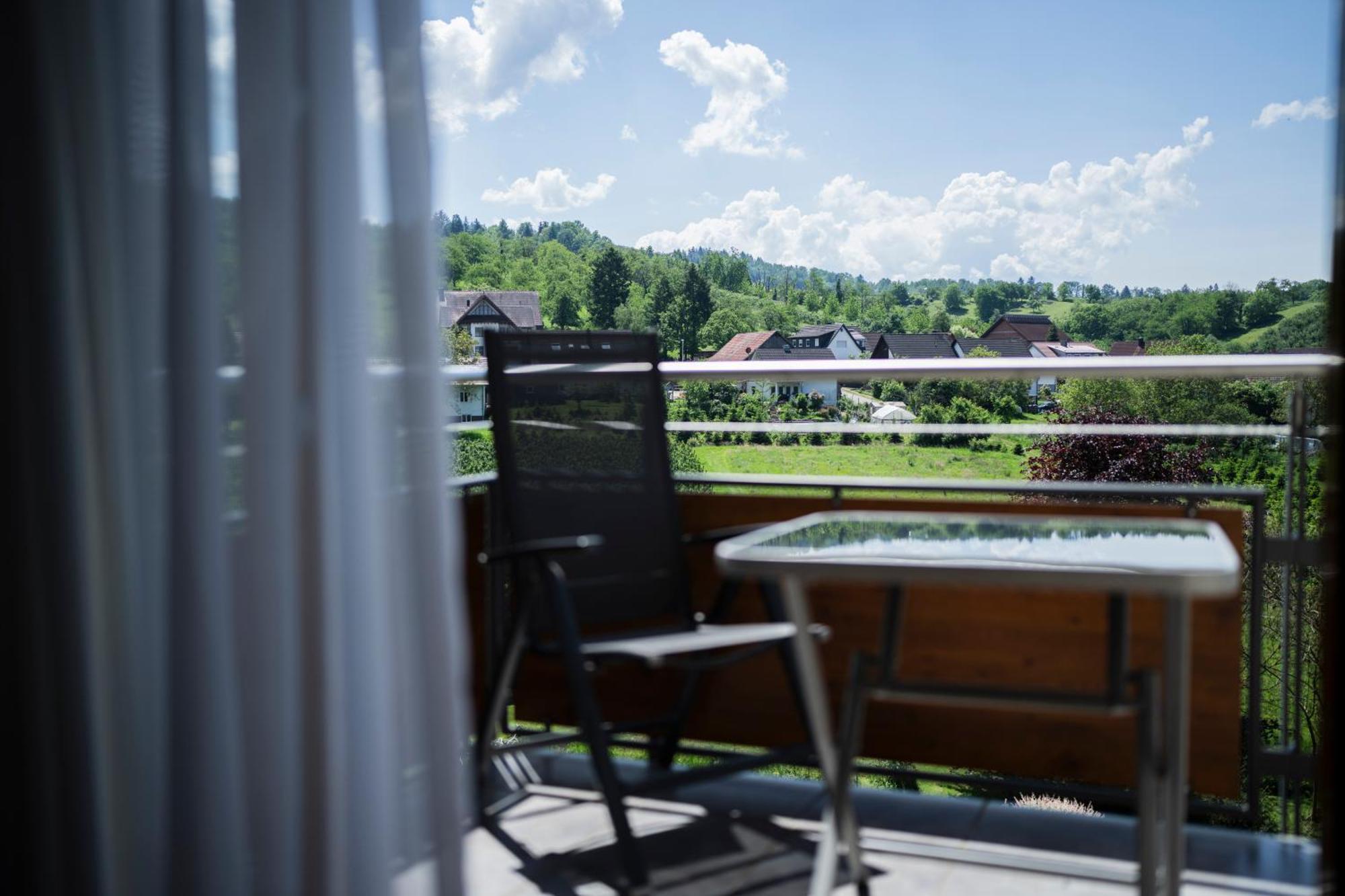 Hotel-Gasthof Rose Oberkirch  Exterior foto