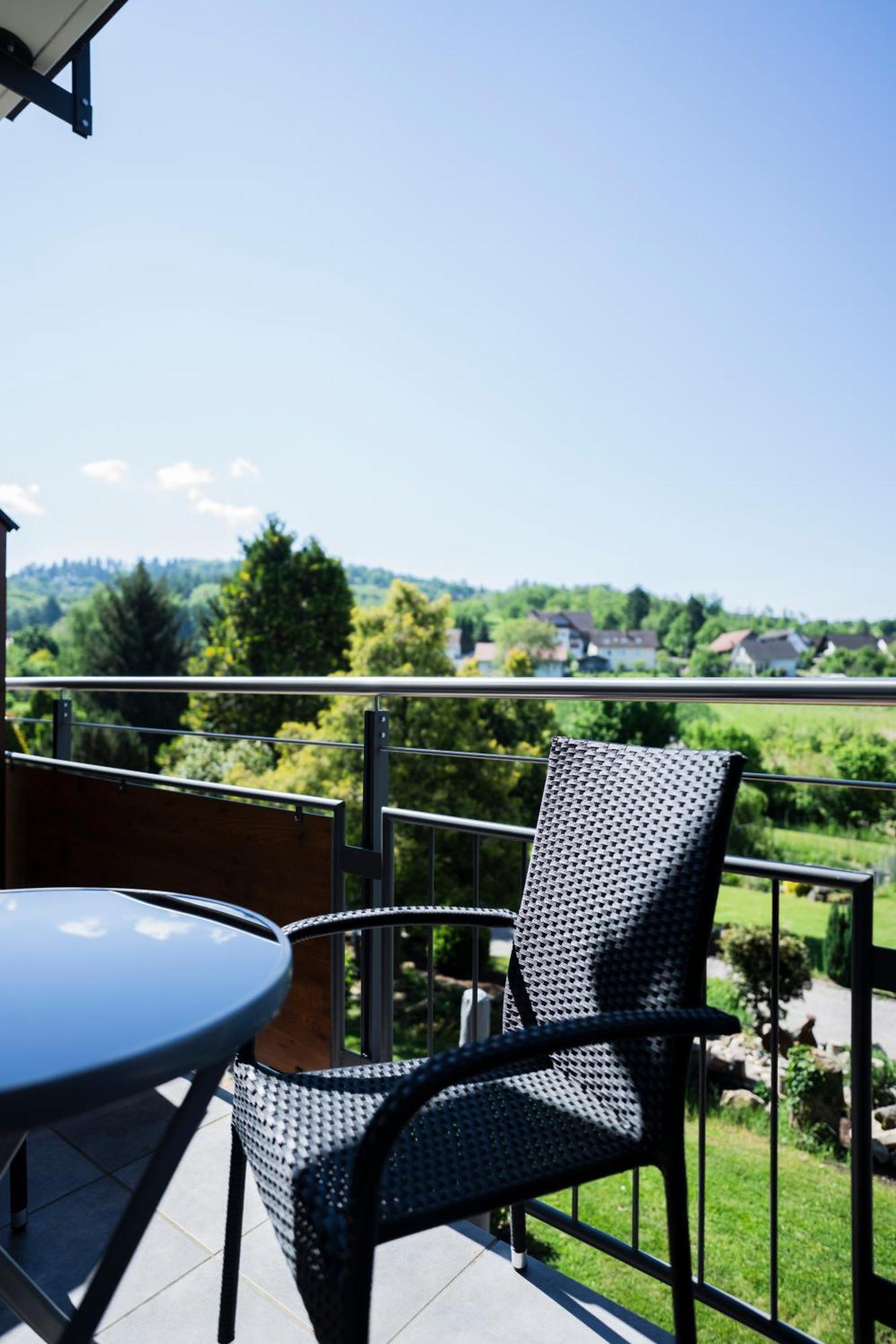 Hotel-Gasthof Rose Oberkirch  Exterior foto