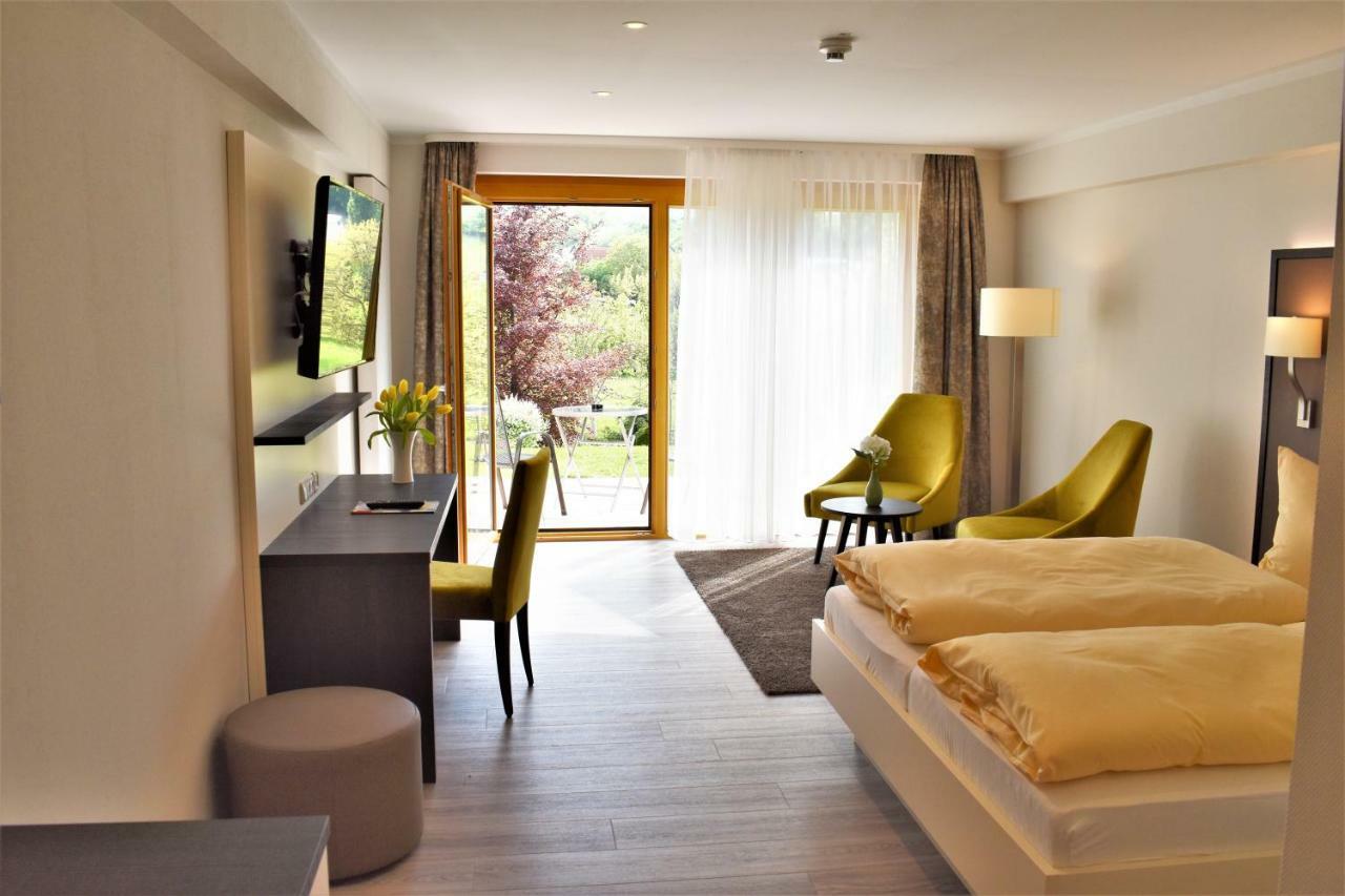 Hotel-Gasthof Rose Oberkirch  Exterior foto